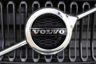 66884393 - سيارات فولفو المقبولة في أوبر Volvo